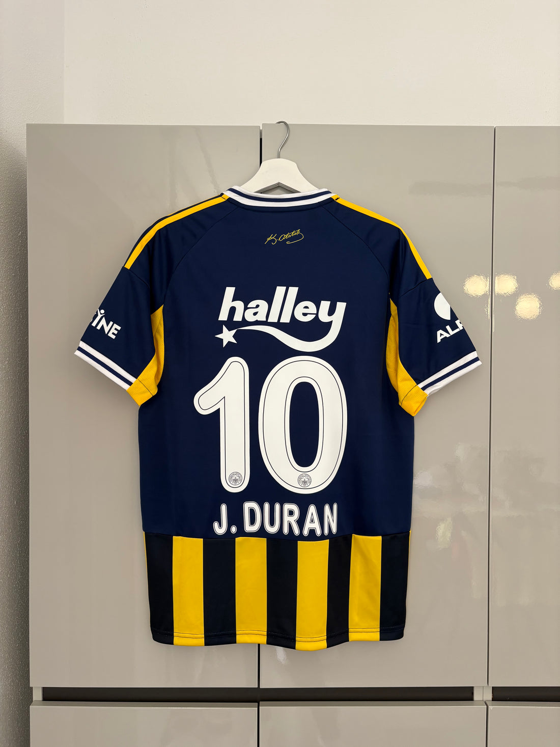Fenerbahçe 25/26 (duran) L, fits as M