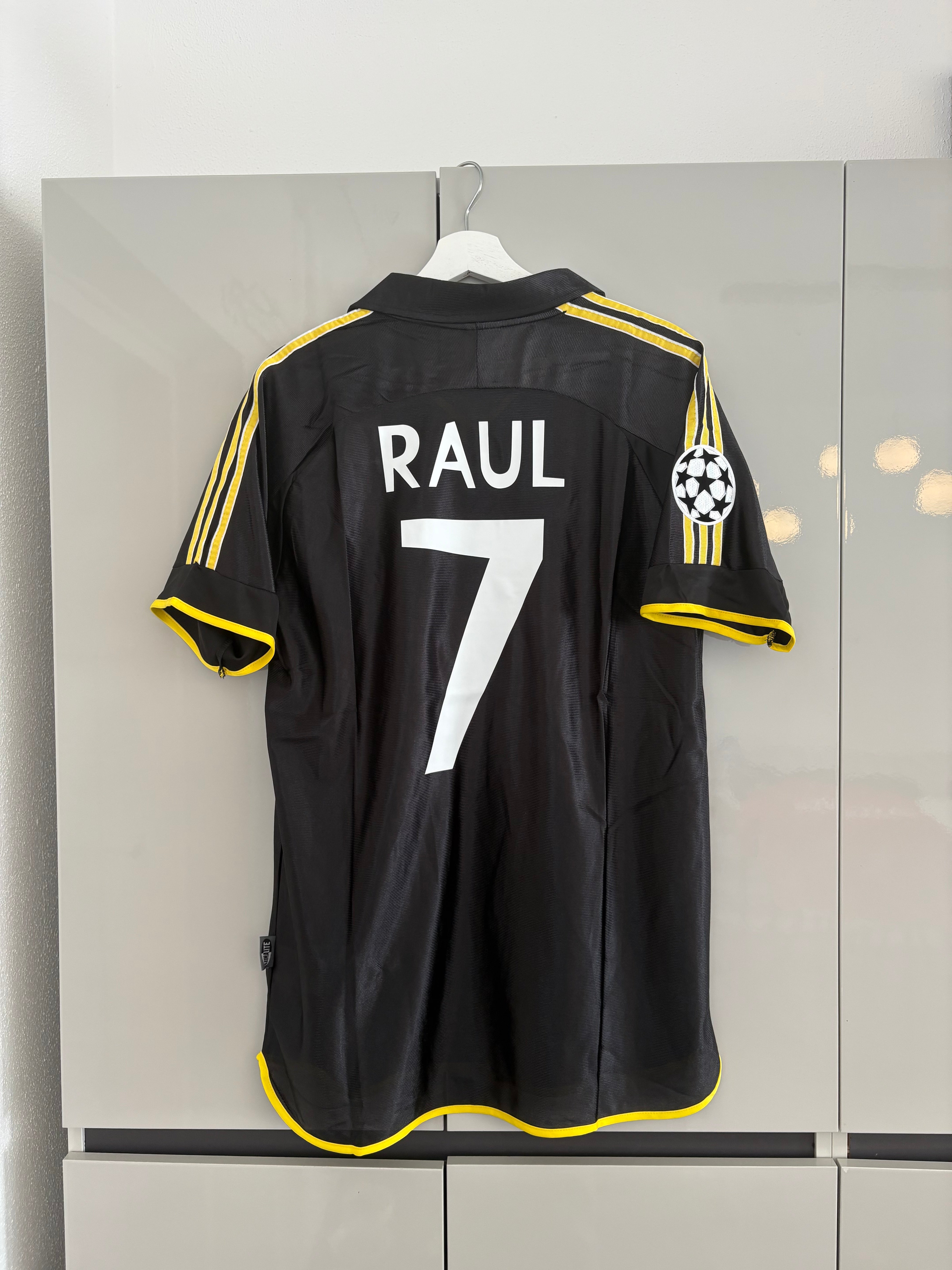 Real madrid 99/00 (raul)