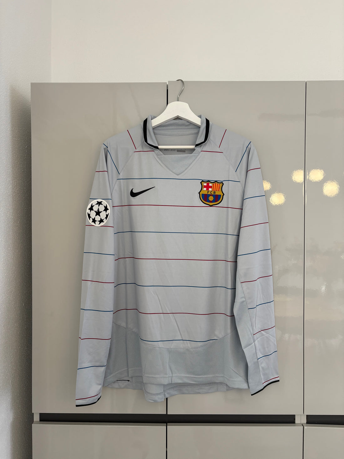 Barcelona 03/04 Away longsleeve (quaresma)