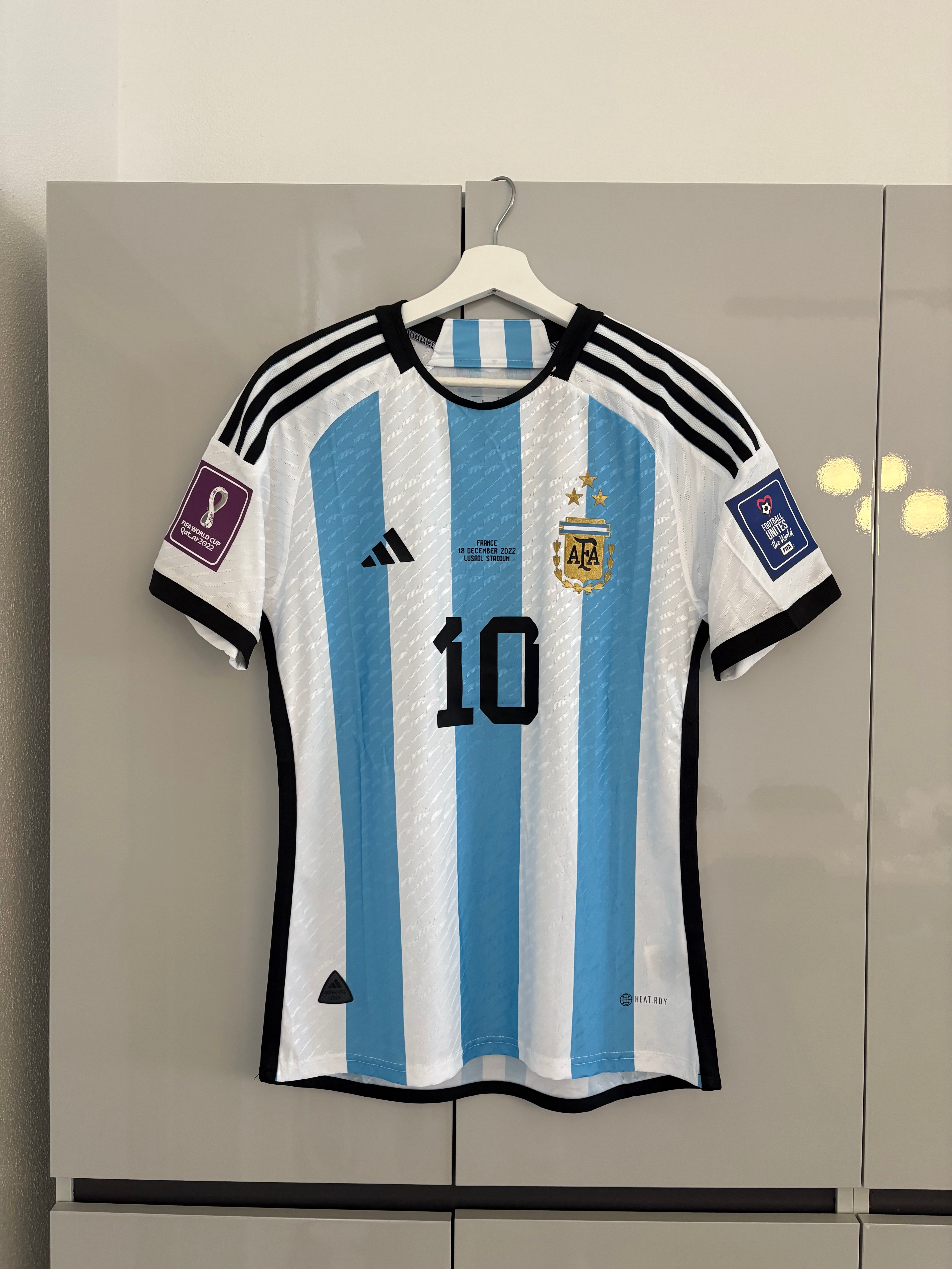 Argentina 2022 (messi) l, fits as m