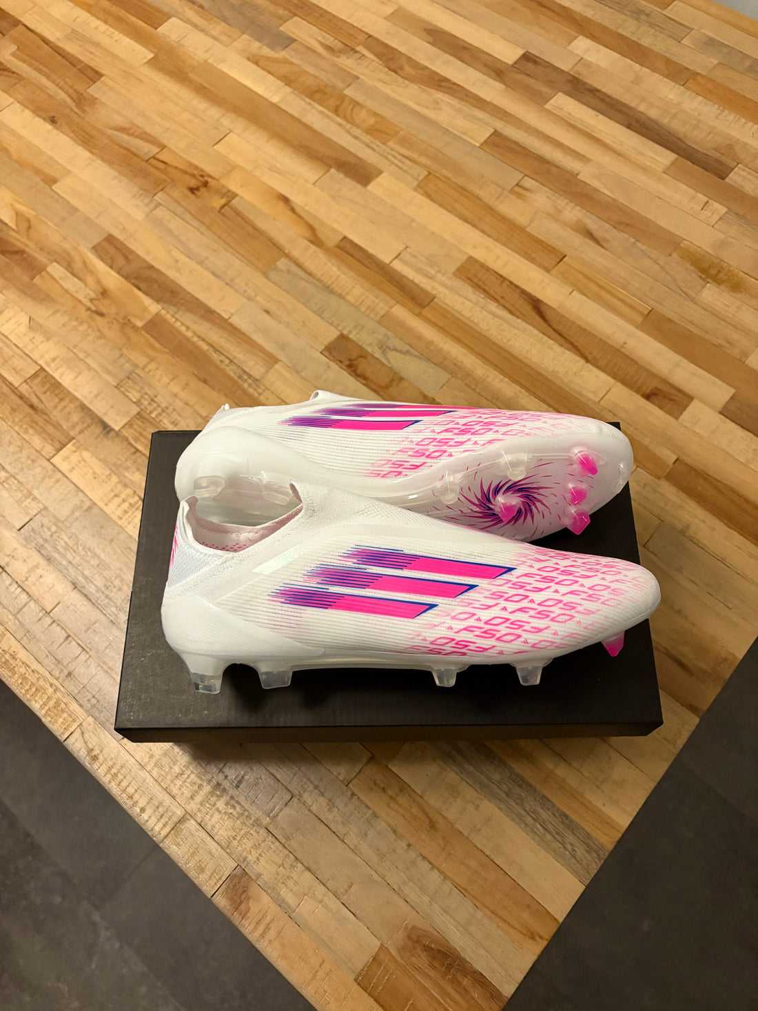 Adidas F50 Elite Laceless White FG