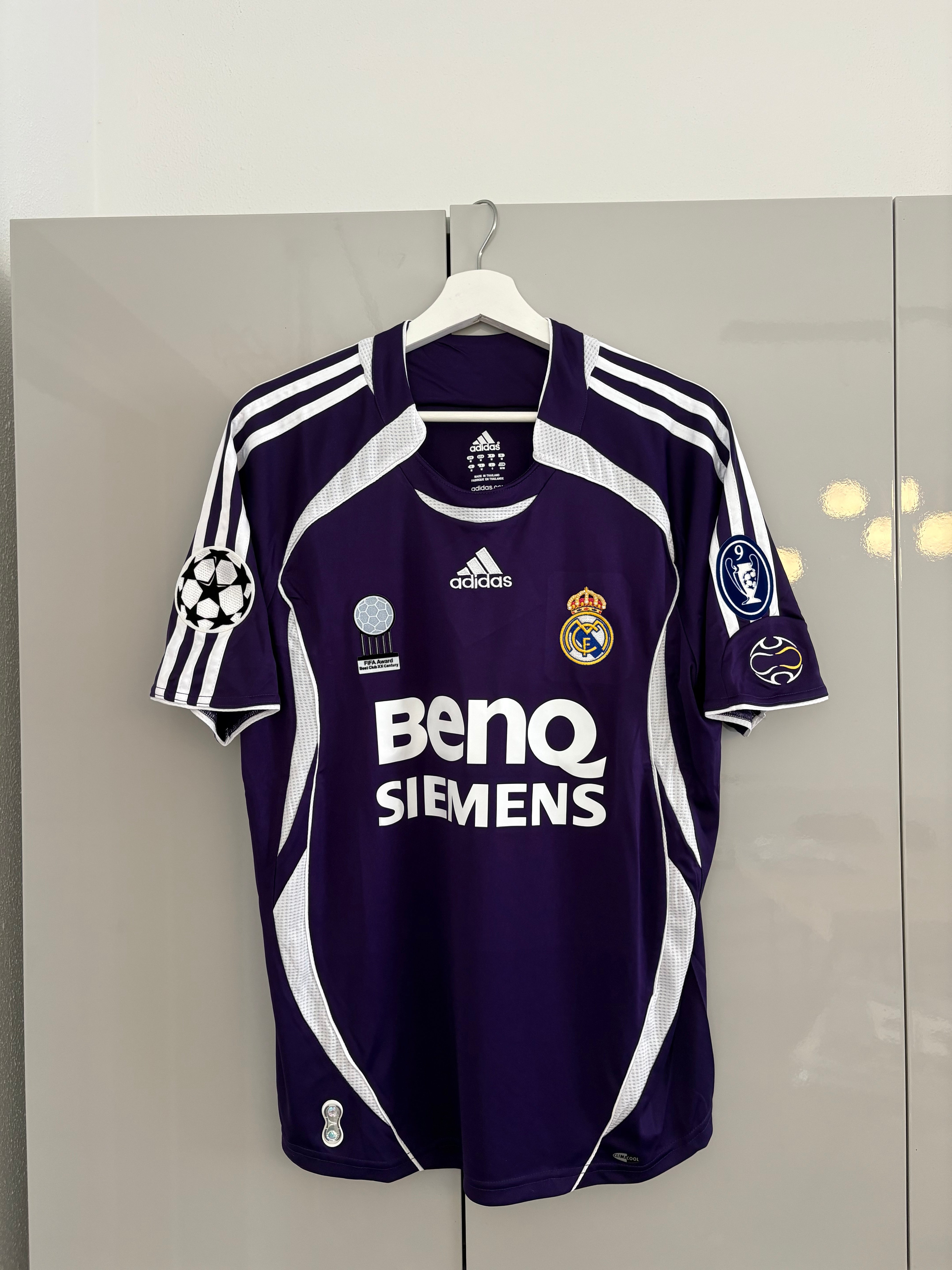 Real Madrid 06/07 Third (roberto carlos)