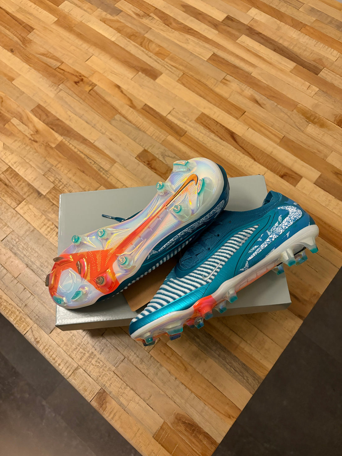 Nike Phantom 6 Low Elite Aqua FG