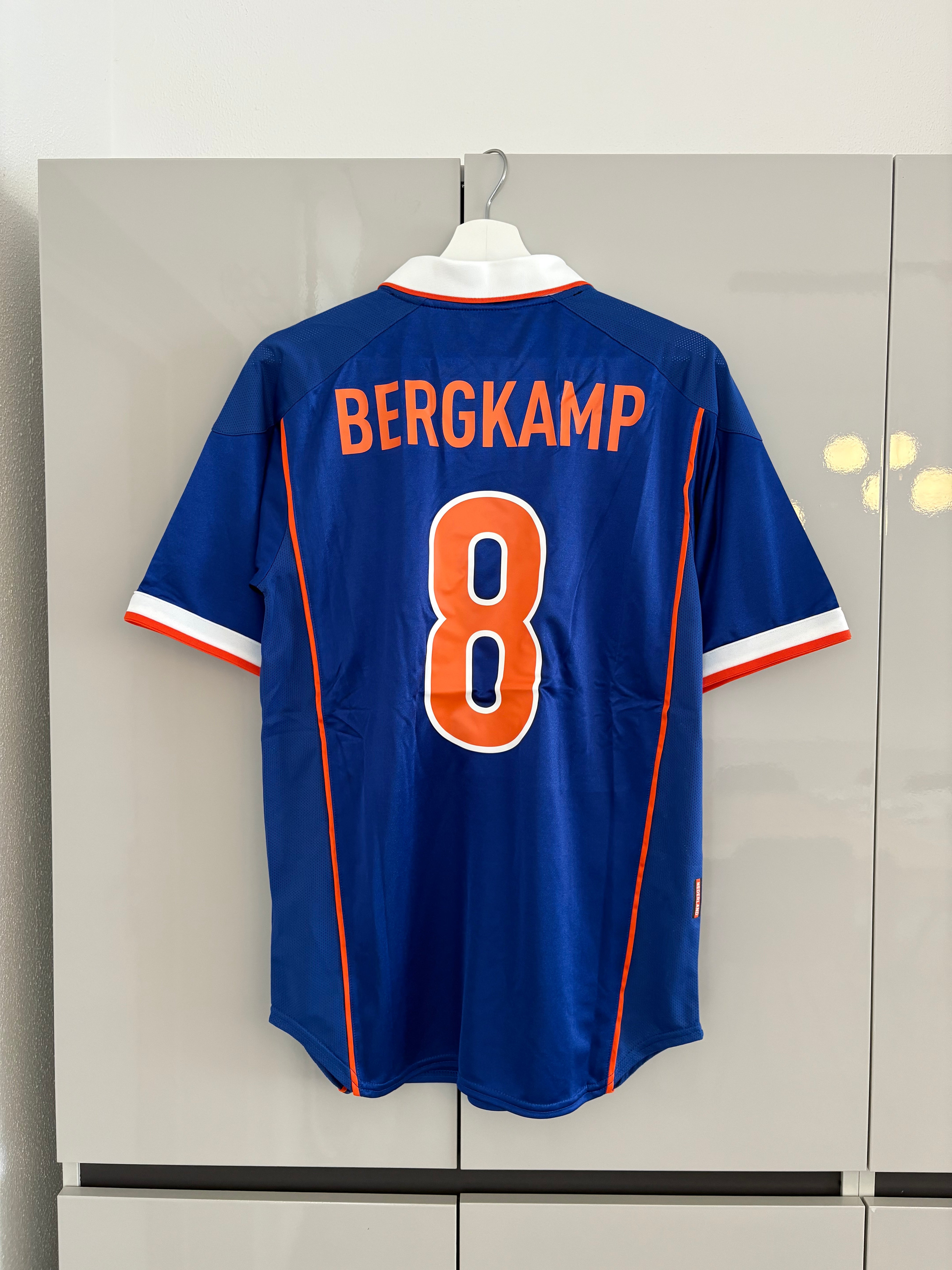 Netherlands WC 1998 away (bergkamp)