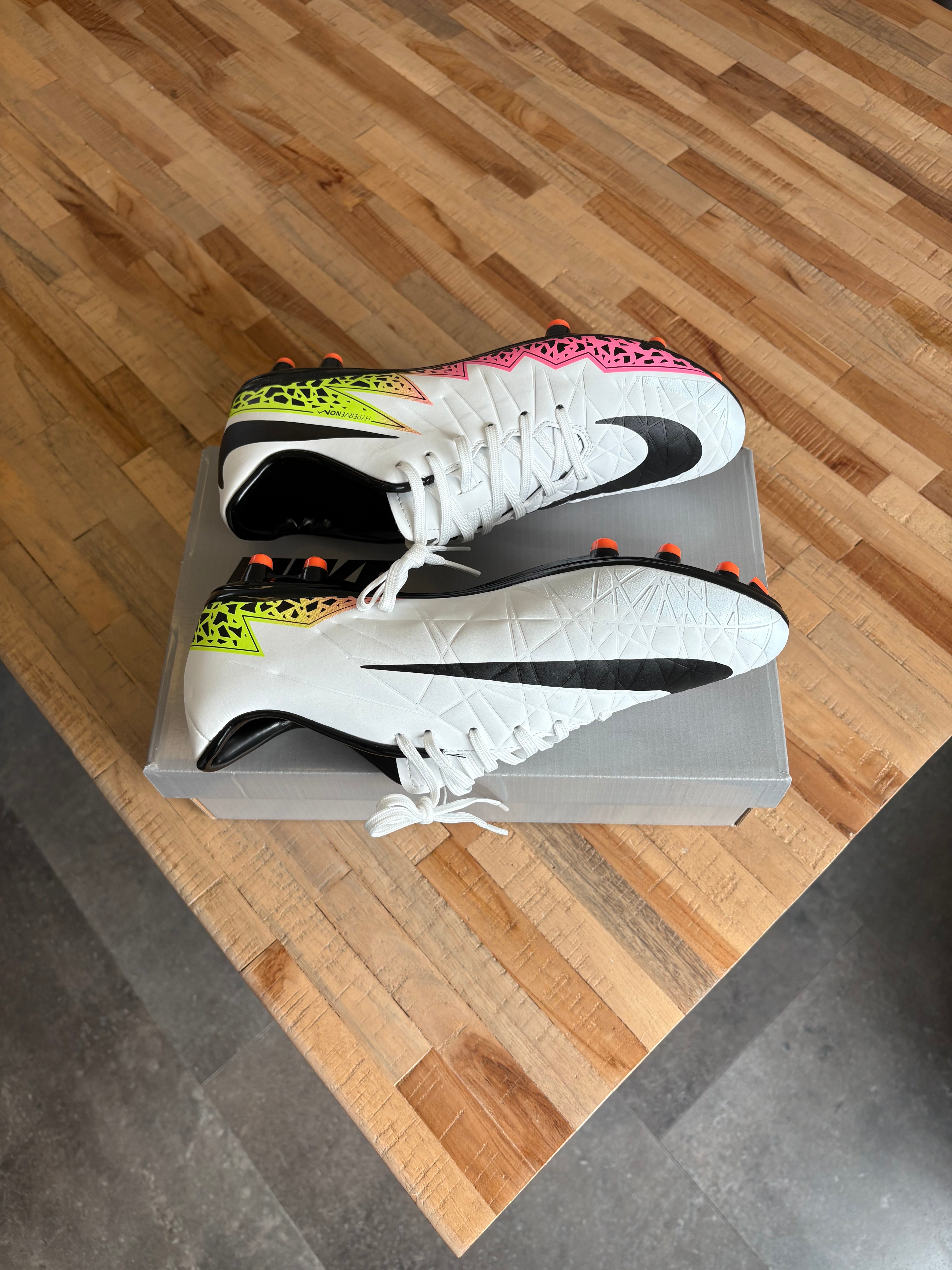 Nike Hypervenom Phantom 2 Rainbow FG