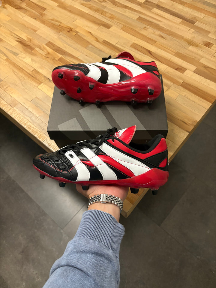Adidas Predator Accelerator Black FG