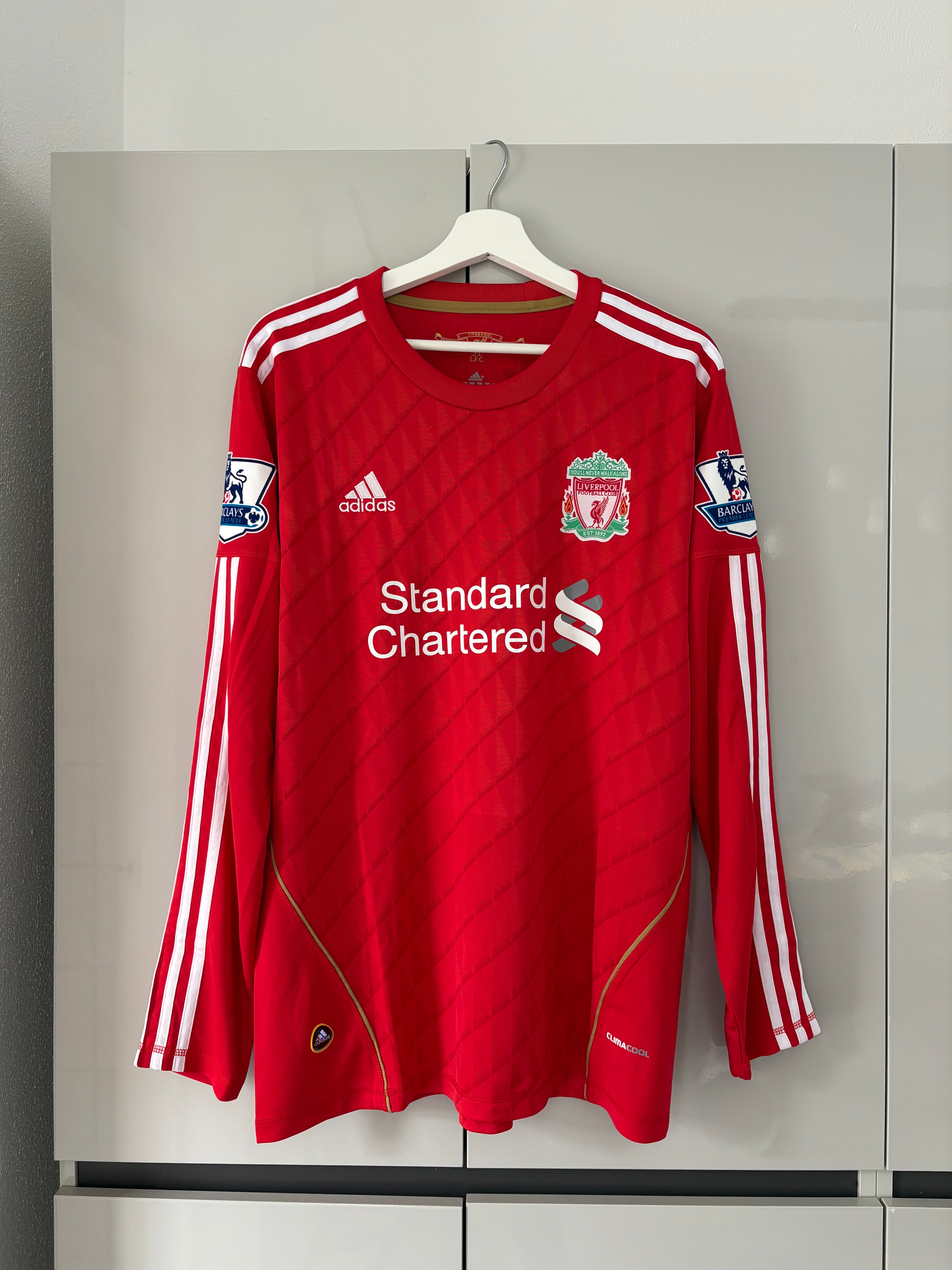 Liverpool 10/12 longsleeve (suárez)