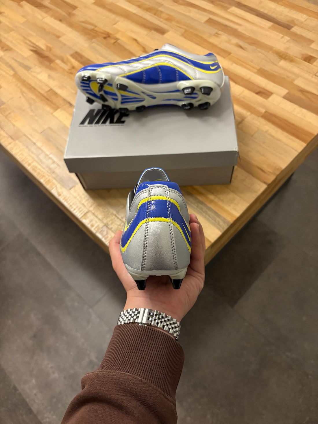 Nike Mercurial 98’ R9 FG