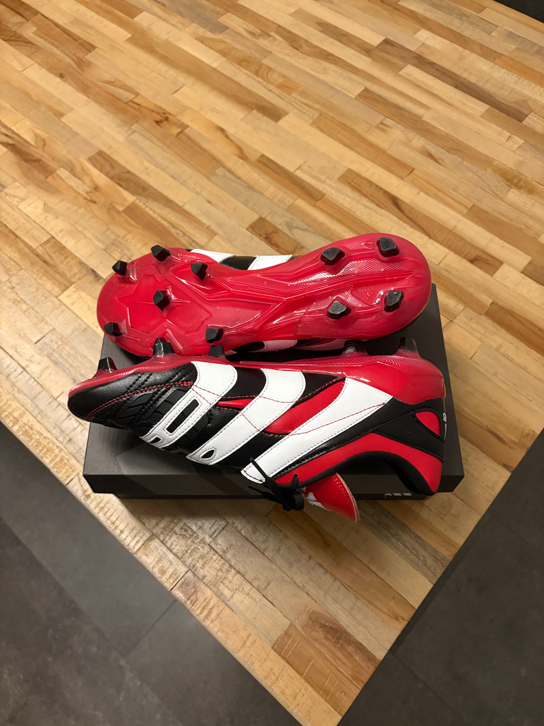 Adidas Predator Accelerator Black FG
