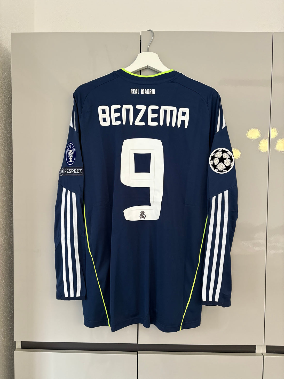 Real Madrid 10/11 Away longsleeve (benzema)